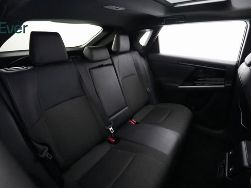 Used 2024 Toyota bZ4X XLE image 9