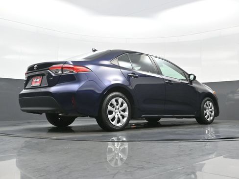 Used 2024 Toyota Corolla LE FWD image 31