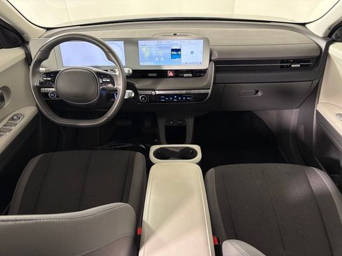 Used 2024 Hyundai Ioniq 5 SE RWD image 27