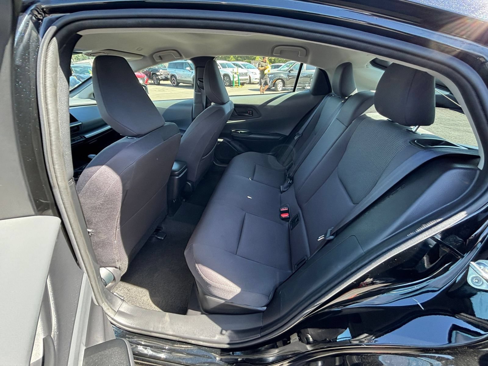 Used 2025 Toyota Prius LE FWD image 24