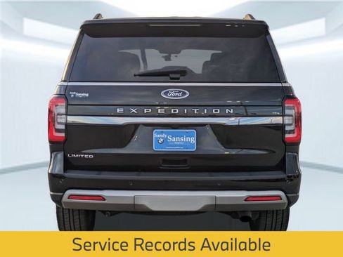 Used 2023 Ford Expedition Limited image 5