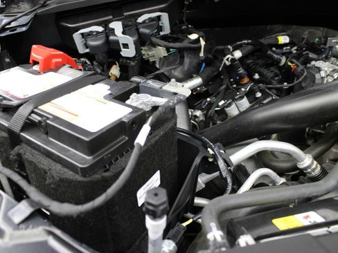 Used 2023 Ford F150 Lariat w/ Equipment Group 502A High AWD/4WD image 39
