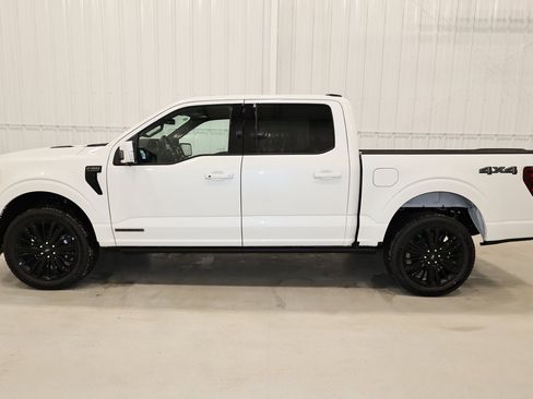 New 2025 Ford F150 Platinum w/ Equipment Group 702A High image 5