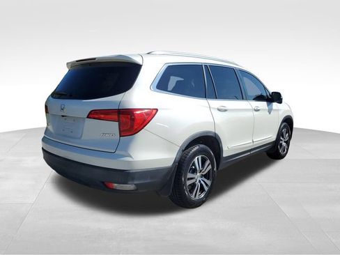 Used 2017 Honda Pilot EX-L image 4