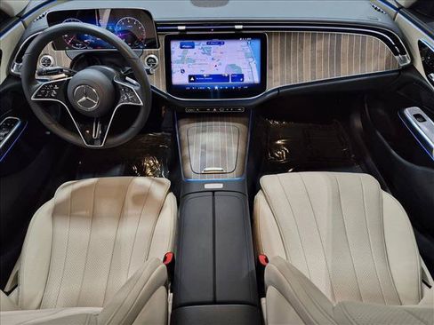 Used 2026 Mercedes-Benz E 350 Sedan image 19