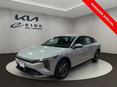 New 2026 Kia K4 LXS