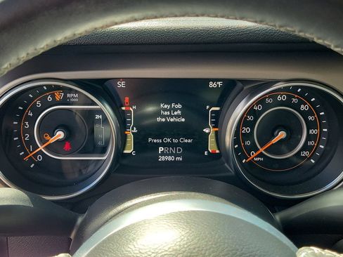 Used 2020 Jeep Gladiator Sport w/ Quick Order Package 24S AWD/4WD image 29
