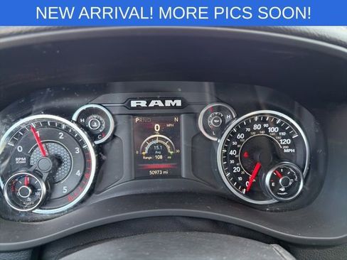 Used 2022 RAM 2500 Big Horn w/ Cold Weather Group AWD/4WD image 9