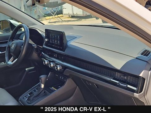 Used 2025 Honda CR-V EX-L image 29