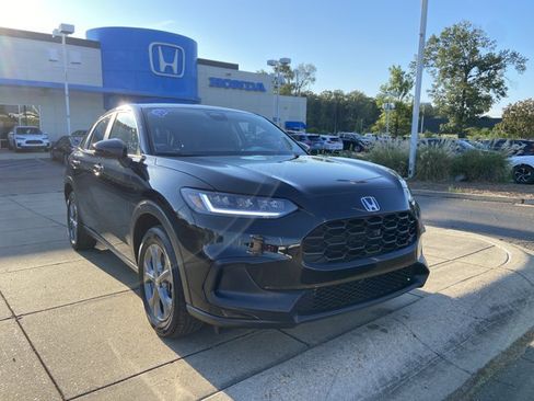 Used 2026 Honda HR-V LX image 2