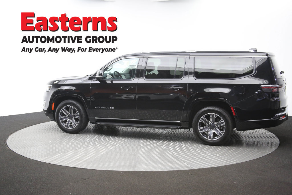 Used 2024 Jeep Wagoneer L Series II RWD image 71