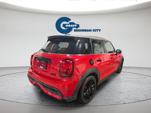 Used 2022 MINI Cooper S FWD image 5