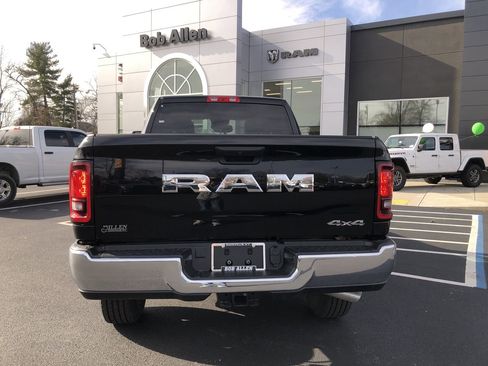 New 2026 RAM 2500 Tradesman w/ Chrome Appearance Group image 18