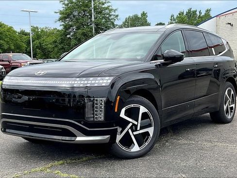 New 2026 Hyundai Ioniq 9 Calligraphy image 2