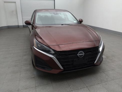 Used 2023 Nissan Altima 2.5 SV image 14