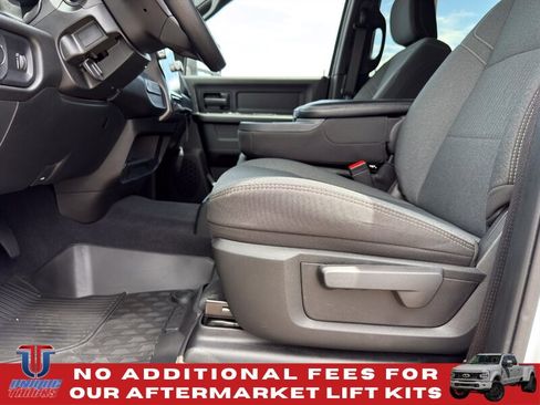 Used 2024 RAM 3500 Tradesman w/ Towing Technology Group AWD/4WD image 17