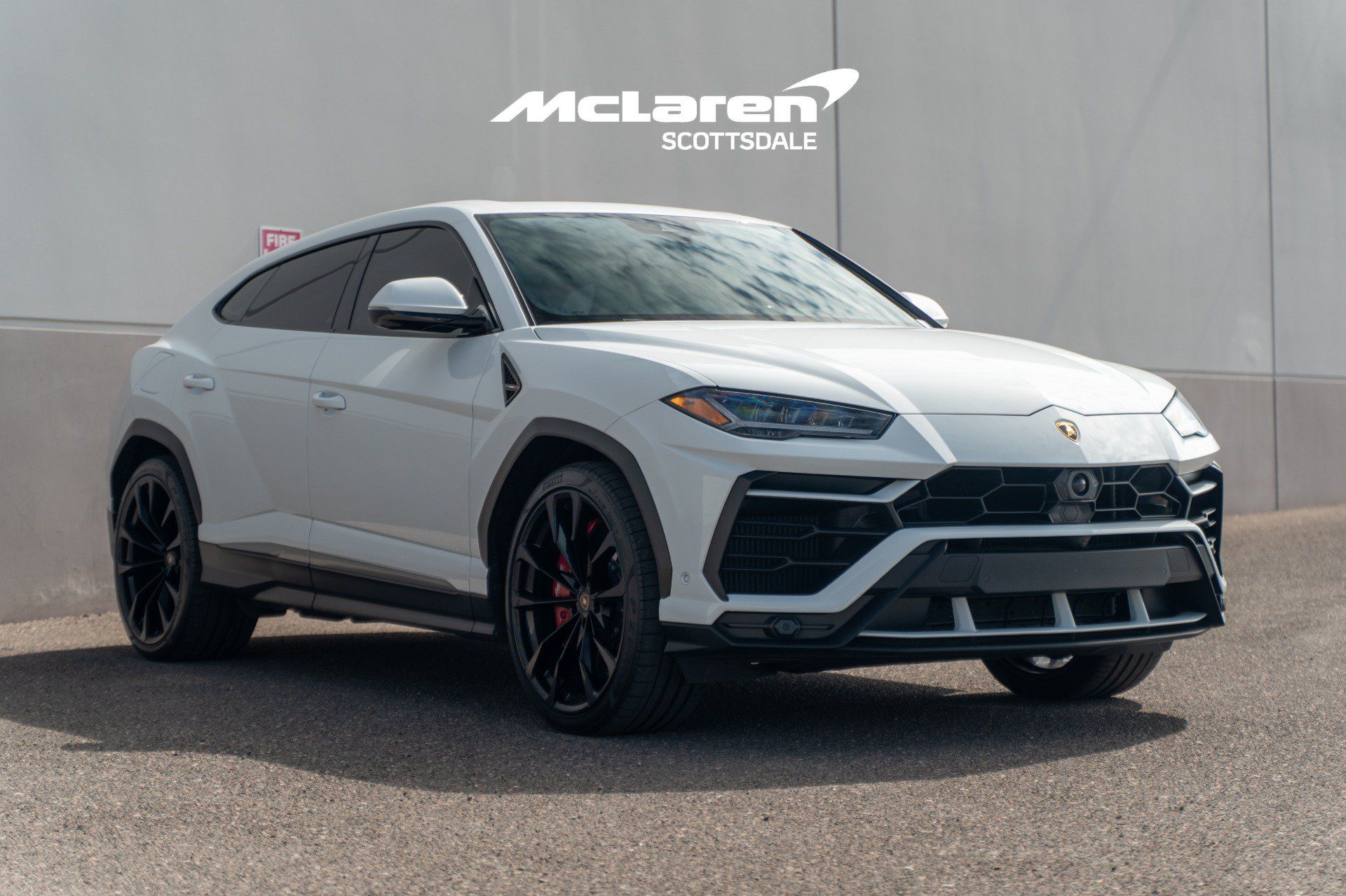 Used 2022 Lamborghini Urus AWD/4WD image 9