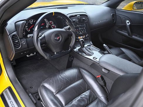 Used 2010 Chevrolet Corvette Grand Sport image 64