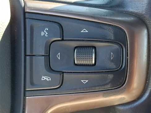 Used 2019 Chevrolet Silverado 1500 High Country w/ Trailer Camera Package image 24