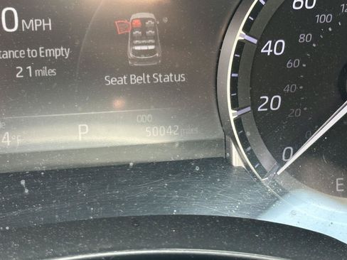 Used 2023 Toyota Highlander XLE FWD image 13
