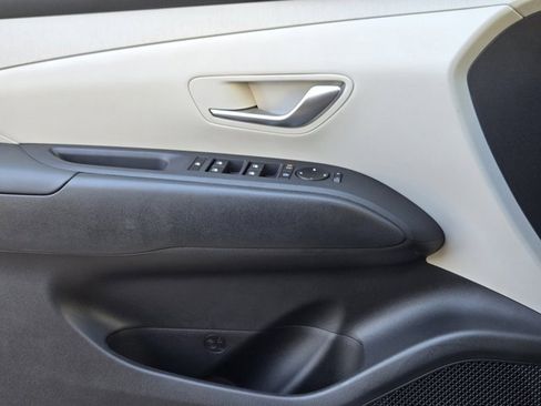 Certified 2025 Hyundai Tucson SEL image 23