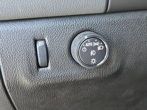Used 2022 Chevrolet Colorado Z71 RWD image 35