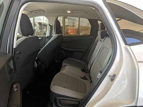 Used 2022 Ford Escape SE w/ Convenience Package image 14