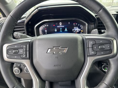 Used 2024 Chevrolet Silverado 1500 LT Trail Boss w/ Convenience Package II AWD/4WD image 14