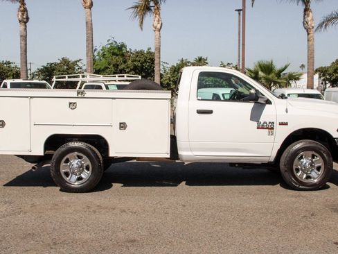 Used 2014 RAM 3500 Tradesman w/ Power & Remote Entry Group image 11