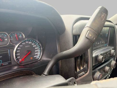 Used 2018 Chevrolet Silverado 1500 LT w/ All Star Edition AWD/4WD image 22