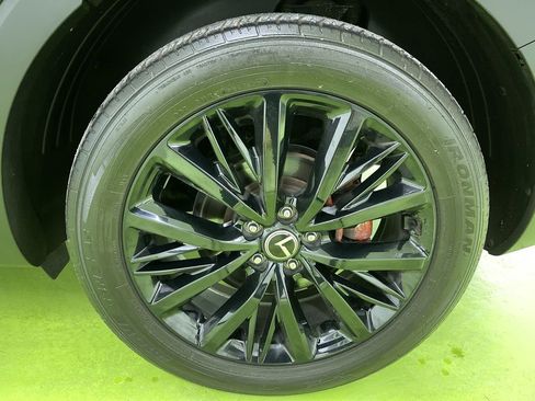 Used 2020 Kia Telluride SX w/ SX Prestige Package image 14