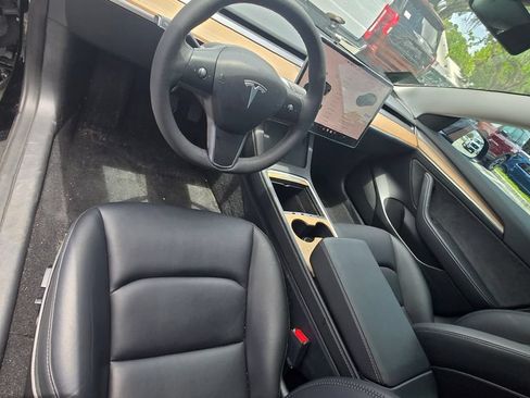 Used 2023 Tesla Model 3 Standard Range RWD image 11