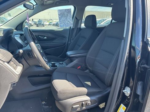Used 2022 GMC Terrain SLE w/ Driver Convenience Package AWD/4WD image 6