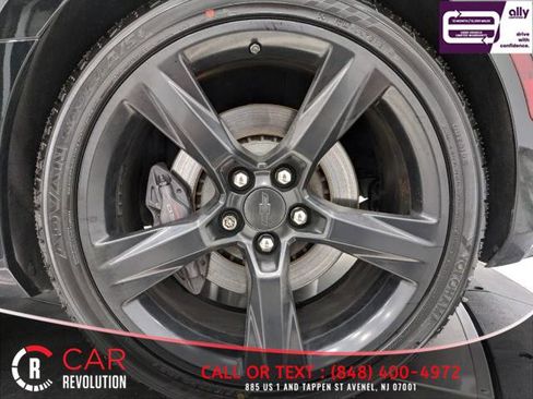 Used 2016 Chevrolet Camaro SS image 14