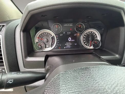 Used 2013 RAM 1500 Classic SLT w/ Premium Display Pkg RWD image 14