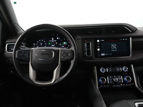 Used 2022 GMC Yukon Denali image 13