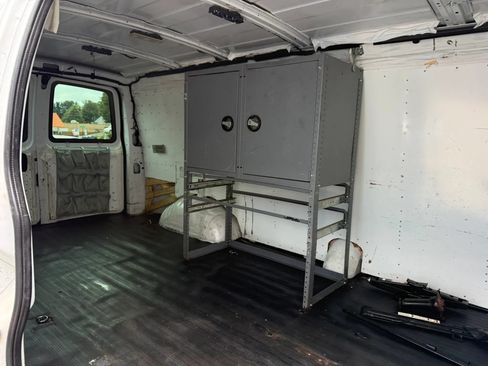 Used 2021 Chevrolet Express 2500 Extended w/ Driver Convenience Package RWD image 32