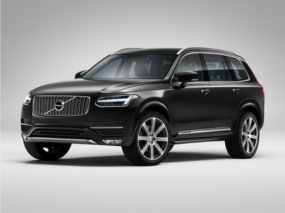 Used 2017 Volvo XC90 T6 Momentum