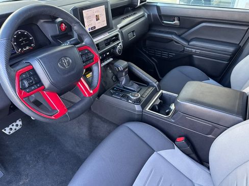 Used 2024 Toyota Tacoma TRD Sport w/ TRD Sport Upgrade Package image 11