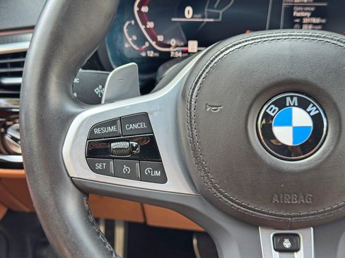 Used 2022 BMW 540i w/ M Sport Package RWD image 22