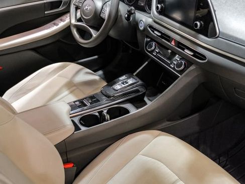 Used 2021 Hyundai Sonata SEL image 25