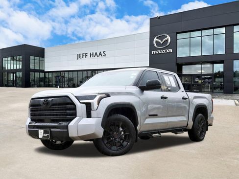 Used 2025 Toyota Tundra SR5 RWD image 1
