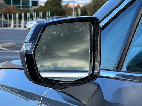 Certified 2025 Cadillac XT6 Premium Luxury image 56