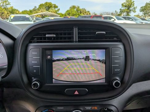 Certified 2024 Kia Soul LX FWD image 22
