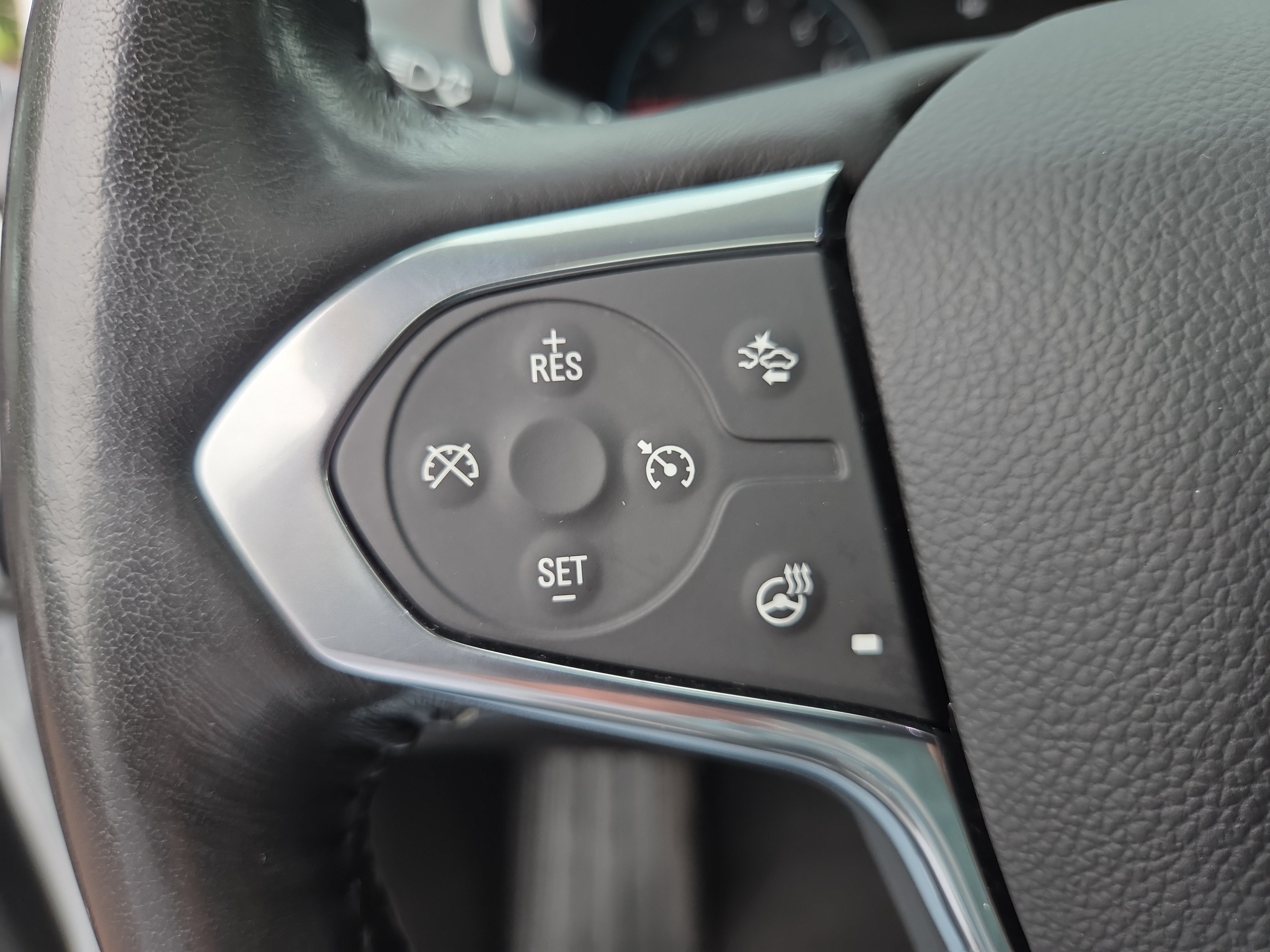 Used 2020 Chevrolet Traverse High Country w/ LPO, Floor Liner Package AWD/4WD image 30