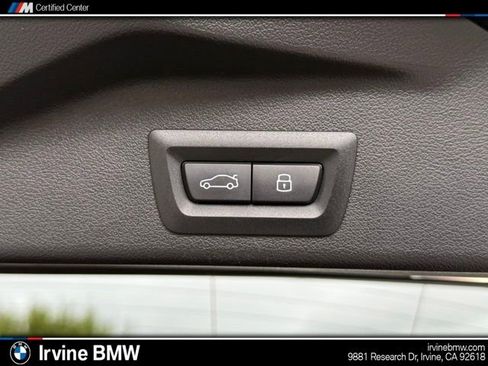 Used 2026 BMW X5 sDrive40i w/ M Sport Package image 17
