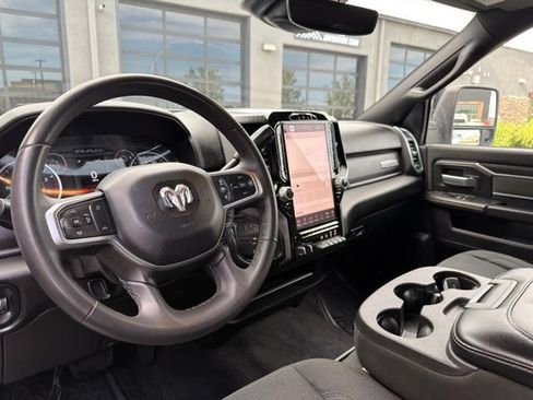 Used 2025 RAM 2500 Big Horn AWD/4WD image 12