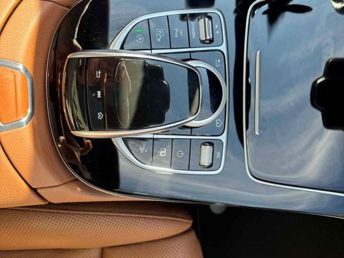 Used 2019 Mercedes-Benz E 450 RWD Coupe image 24