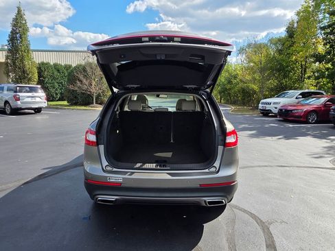 Used 2016 Lincoln MKX Reserve w/ Climate Package image 34