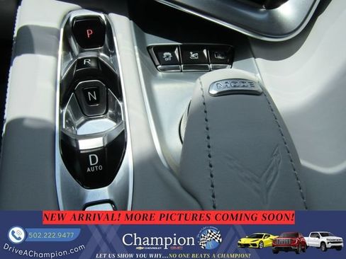 Used 2023 Chevrolet Corvette Stingray Premium Conv w/ Z51 Performance Package RWD image 10